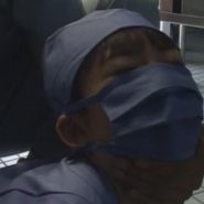 オペマスクフェチ・手術用のマスクで緊縛拘束される女医